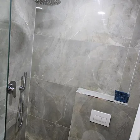 Apartment 31 Sarande