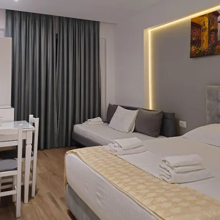 31 Apartment *